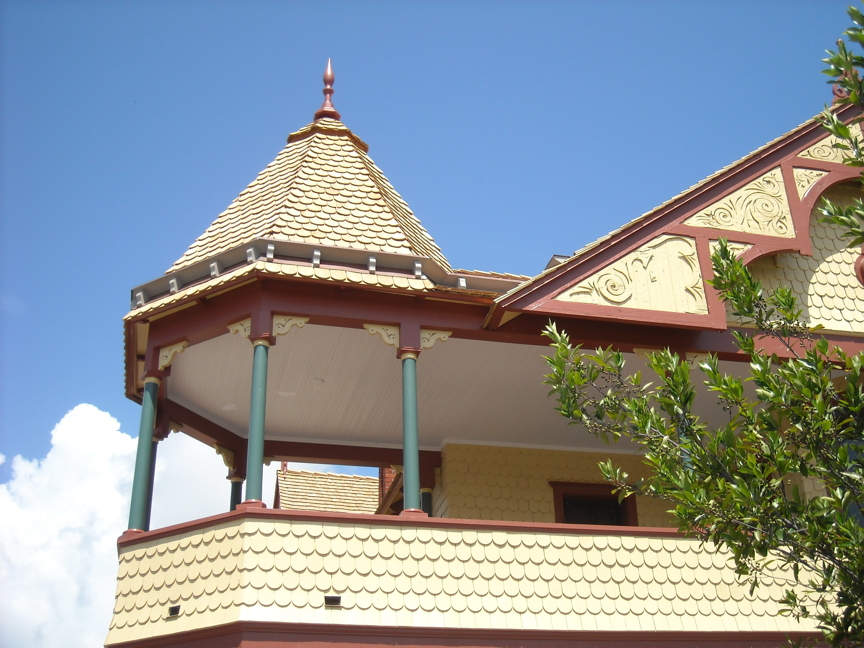 Downstairs & upstairs porches
